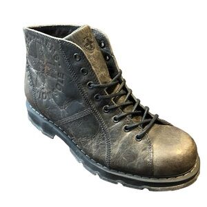 Dr Martens Men’s Embossed Leather Boots Distressed Finish US Size 13 NWOB